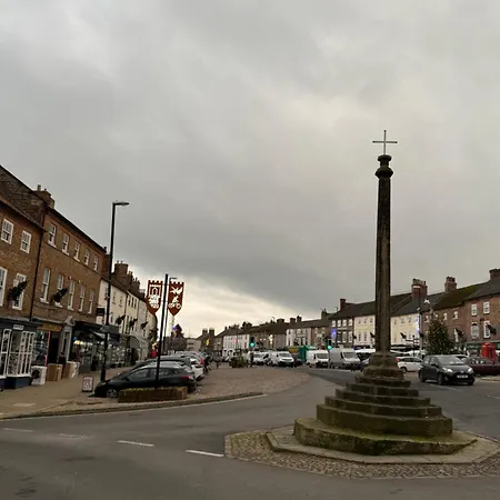 The Market Hideaway * Bedale