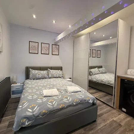 Сasa de vacaciones The Market Hideaway *